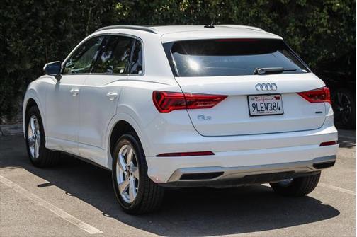 2021 Audi Q3 40 Premium