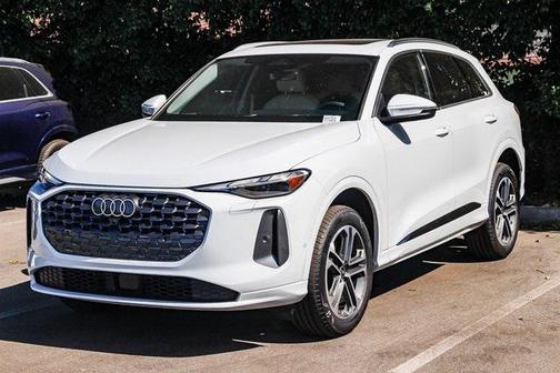 2025 Audi Q5 Premium