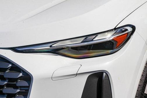 2025 Audi Q5 Premium