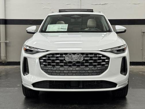 2025 Audi Q5 Premium