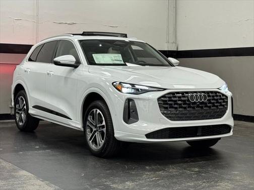 2025 Audi Q5 Premium