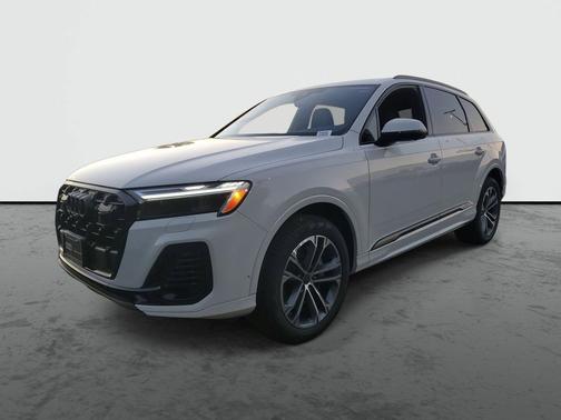 2026 Audi Q7 45 Premium Plus