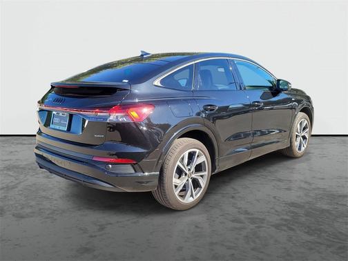 2023 Audi Q4 e-tron Sportback Premium 50 quattro