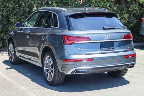 2023 Audi Q5 45 S line Premium Plus