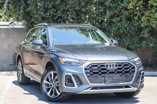 2023 Audi Q5 45 S line Premium Plus