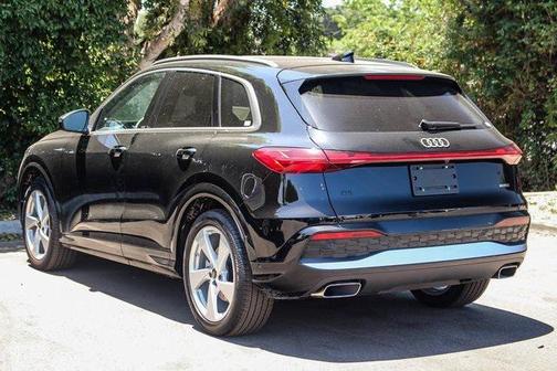 2025 Audi Q5 Prestige
