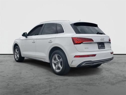 2022 Audi Q5 40 Premium