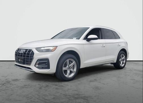 2022 Audi Q5 40 Premium