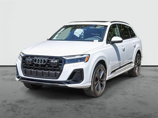 2025 Audi Q7 55 Premium Plus
