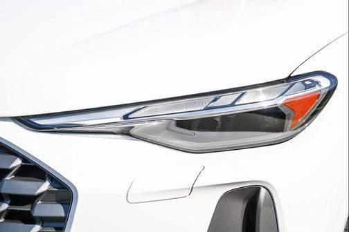 2025 Audi Q5 Premium TFSI quattro S tronic