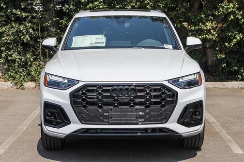 2025 Audi Q5 55 S line Premium Plus