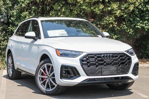 2025 Audi Q5 55 S line Premium Plus