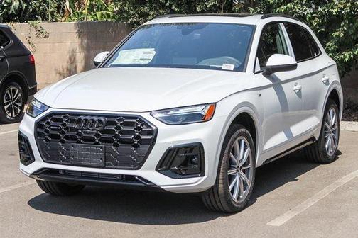 2025 Audi Q5 55 S line Premium Plus