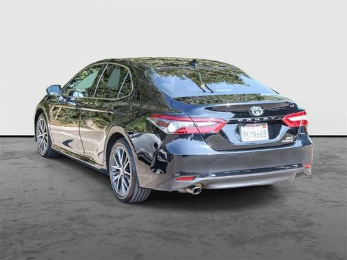 2024 Toyota Camry Hybrid XLE