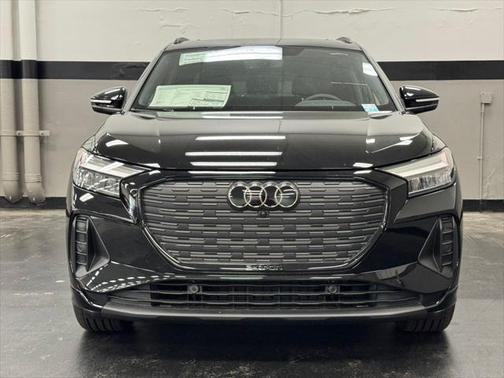 2025 Audi Q4 e-tron Premium 45 RWD