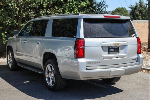 2017 Chevrolet Suburban Premier