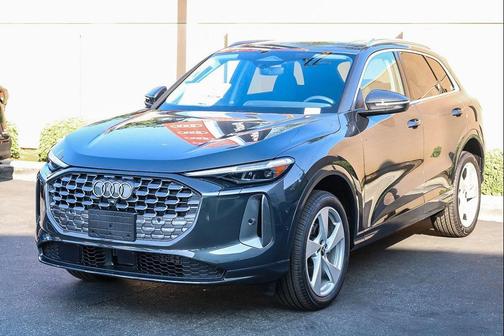 2025 Audi Q5 Premium Plus TFSI quattro S tronic