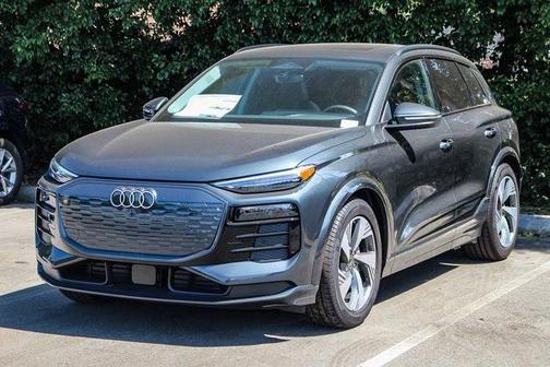 2025 Audi Q6 e-tron Prestige quattro