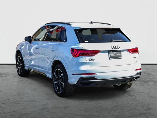 2025 Audi Q3 45 S line Premium Plus