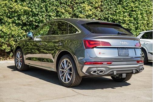 2025 Audi SQ5 3.0T Premium Plus