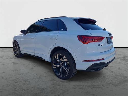 2024 Audi Q3 45 S line Premium Plus