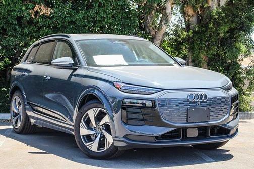 2025 Audi Q6 e-tron Prestige quattro
