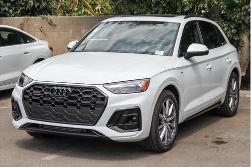 2025 Audi Q5 55 S line Premium Plus