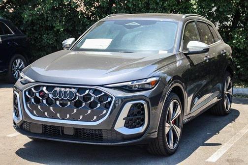 2025 Audi SQ5 3.0T Premium Plus