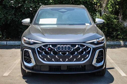 2025 Audi SQ5 3.0T Premium Plus