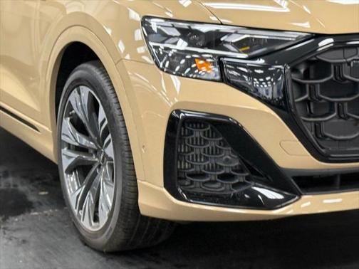 2025 Audi Q8 55 Prestige
