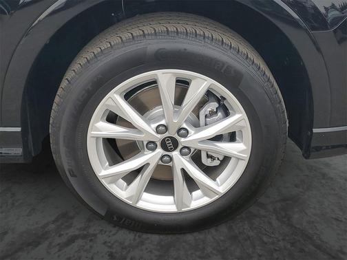 2025 Audi Q3 45 S line Premium Plus