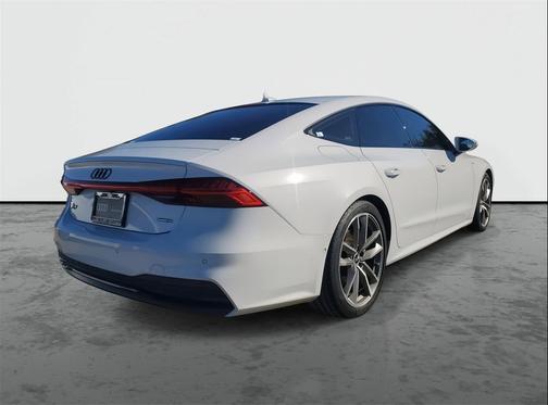 2022 Audi A7 55 Premium Plus