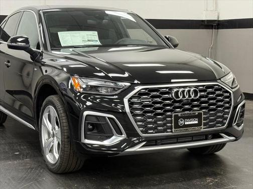 2024 Audi Q5 45 S line Premium