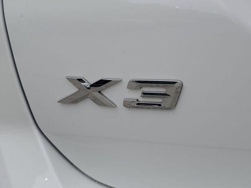 Alpine White 2022 BMW X3 xDrive30i