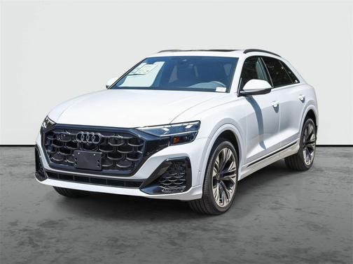 2025 Audi Q8 55 Premium Plus