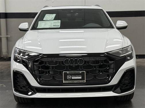 2025 Audi Q8 55 Premium Plus