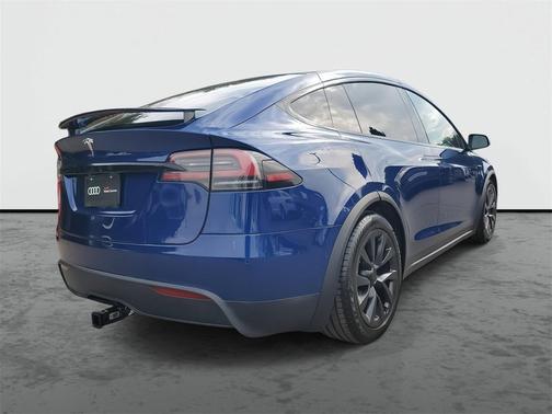 2023 Tesla Model X Standard Range