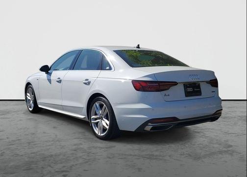 Glacier White Metallic 2022 Audi A4 45 S line Premium Plus