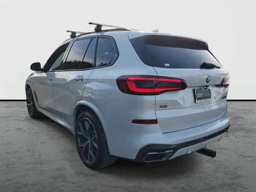 2023 BMW X5 M50i