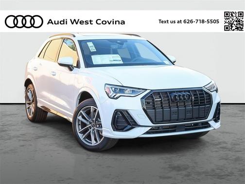 2025 Audi Q3 Premium 45 TFSI S line quattro Tiptronic