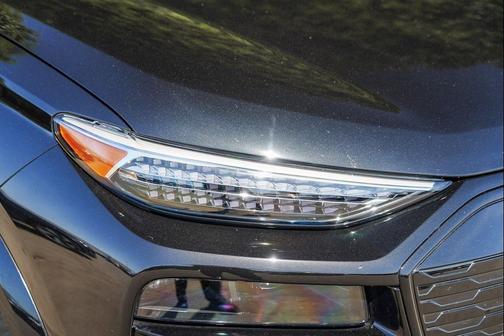 2025 Audi Q6 e-tron Premium Plus quattro