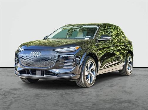 2025 Audi Q6 e-tron Premium Plus quattro