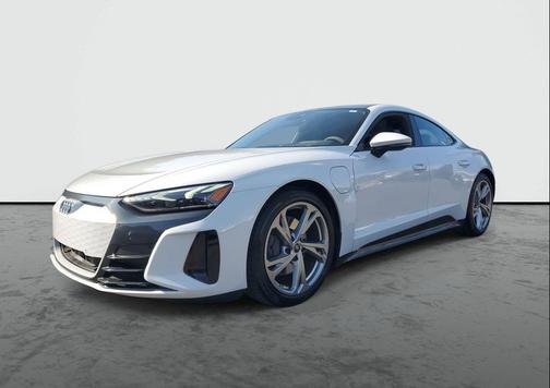 2024 Audi e-tron GT Premium Plus quattro