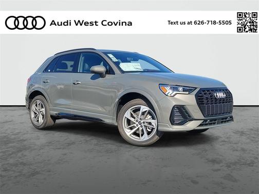 2025 Audi Q3 Premium 45 TFSI S line quattro Tiptronic
