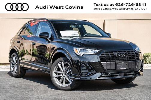 2025 Audi Q3 Premium 45 TFSI S line quattro Tiptronic