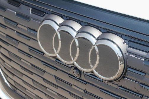 2025 Audi Q4 e-tron Sportback Premium Plus 55 quattro