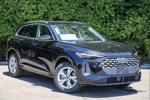 2025 Audi Q5 Premium