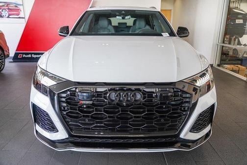 2024 Audi RS Q8 4.0T