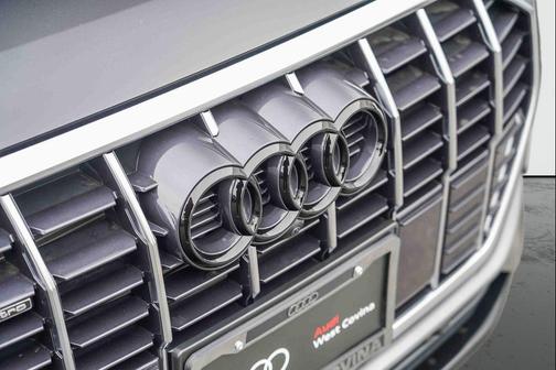 2025 Audi Q3 45 S line Premium Plus