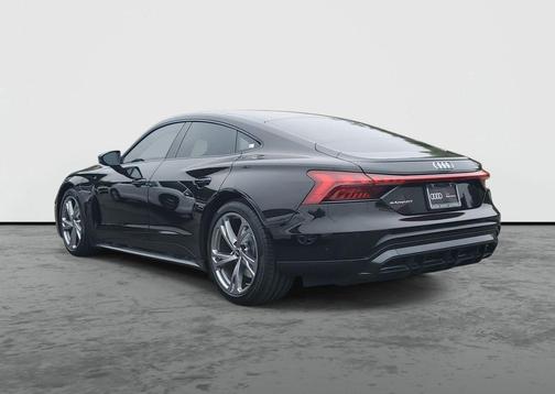 Mythos Black Metallic 2023 Audi e-tron GT Premium Plus quattro